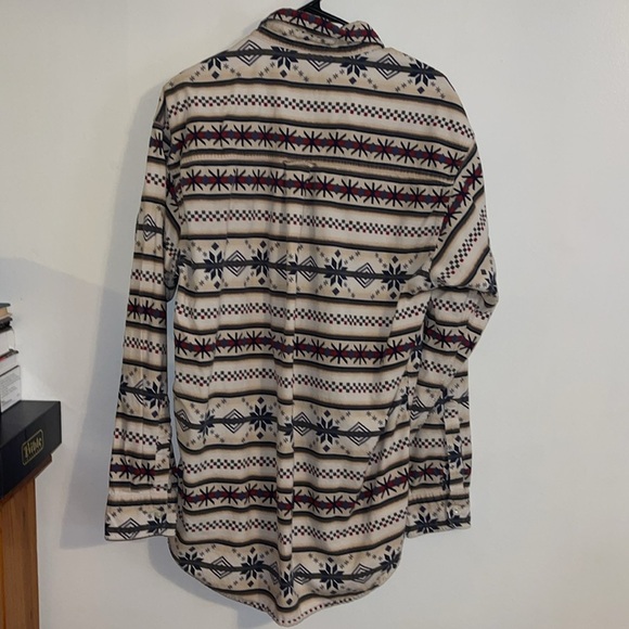 🌹VINTAGE CHAPS RALPH LAUREN AZTEC BUTTON SHIRT - Picture 4 of 4